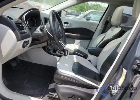 2018 Jeep Compass Limited из США, поврежденный, VIN 3C4NJDCB4JT369259